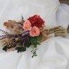 Ramo de novia Simone, con rosas coral preservadas